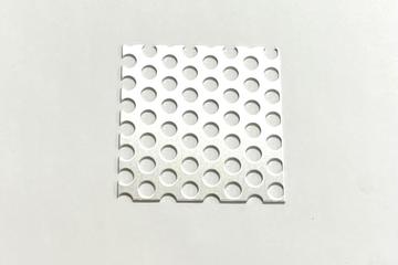 パンチングメタル板