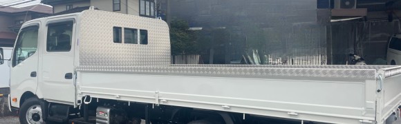 車輛架装パーツ加工